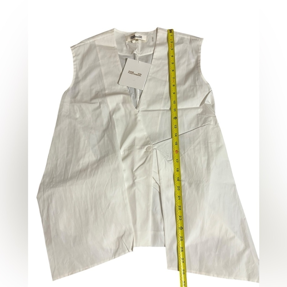 DIANE VON FURSTENBERG
WAIST-TIE TOP WHITE SIZE EXTRA SMALL SLEEVELESS BL… - Picture 9 of 12